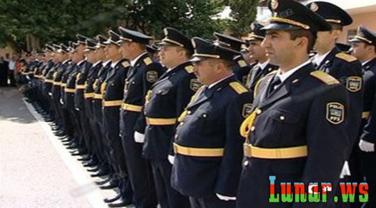 Azərbaycanda polislərlə bağlı yeni QƏRAR